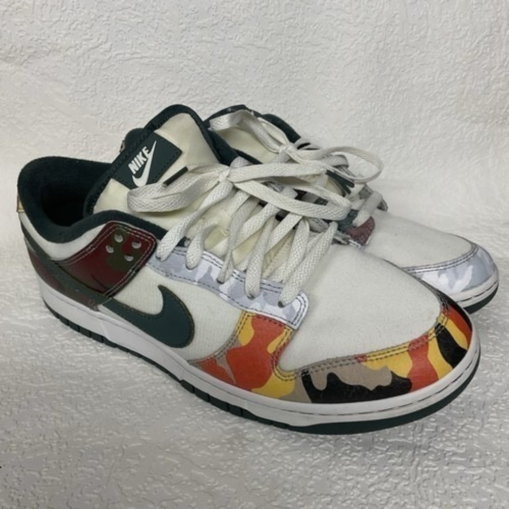 Nike‎ Dunk Low SE Sail Multi Camo Lace Up Sneakers Men 11 Vietnam Fabric/Leather